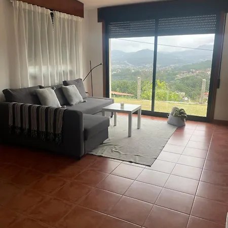 別荘 Fonteloureira Casa Independiente Con